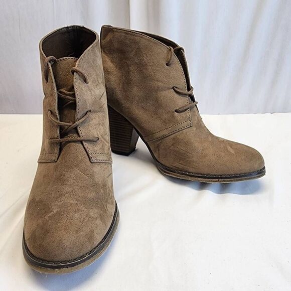 MIA Shawna Womens Ankle Booties Taupe Faux Suede Lace Up Size 9.5 - Picture 12 of 12